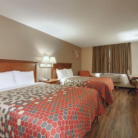 Econo Lodge Lake Mills Exterior foto