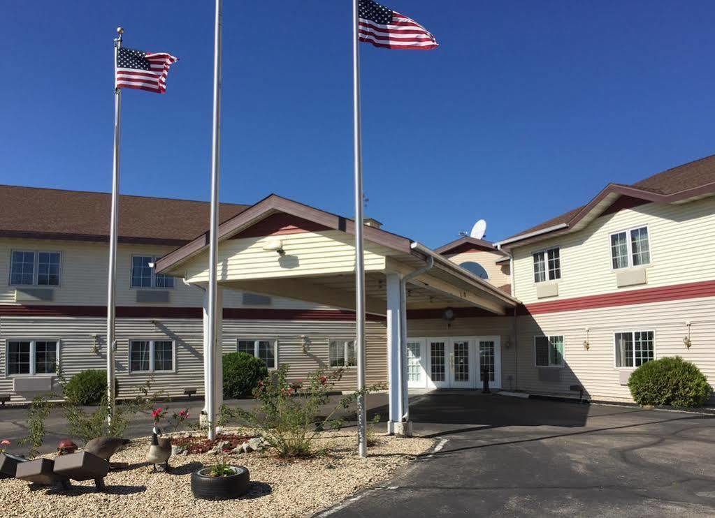 Econo Lodge Lake Mills Exterior foto